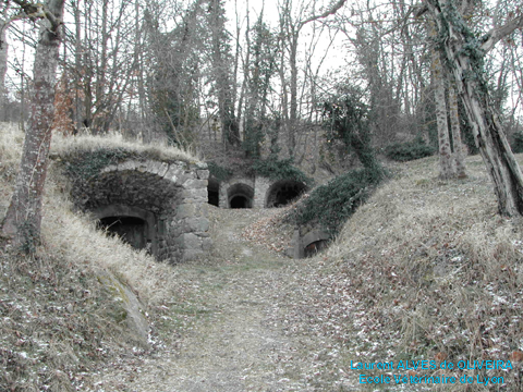 anciennes entrée des caves traditionnelles